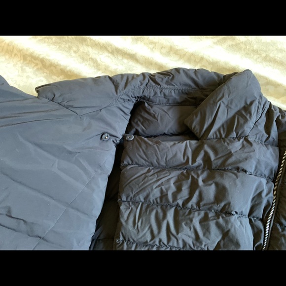 Moncler down jacket sz 3 - Picture 5 of 15